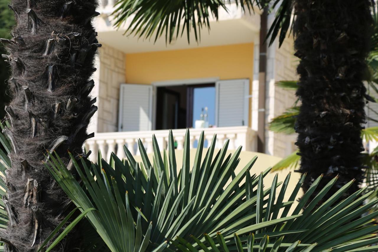 Villa Ana Dobrec Exterior photo